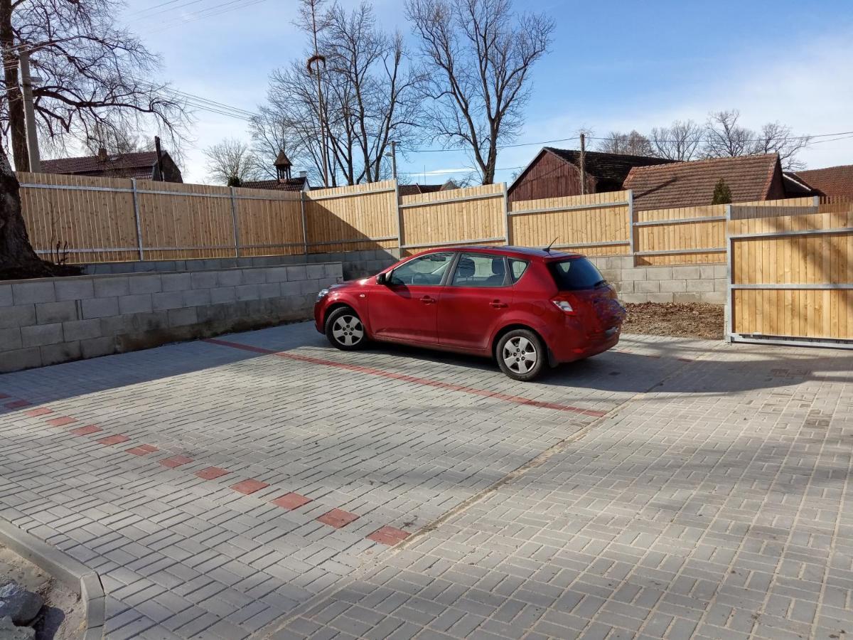 Apartmany Jedovary Trhové Sviny Extérieur photo