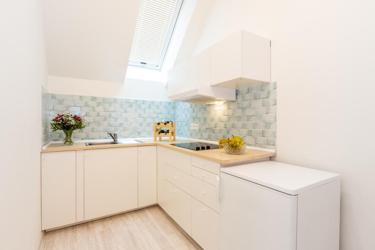 Apartmany Jedovary Trhové Sviny Extérieur photo